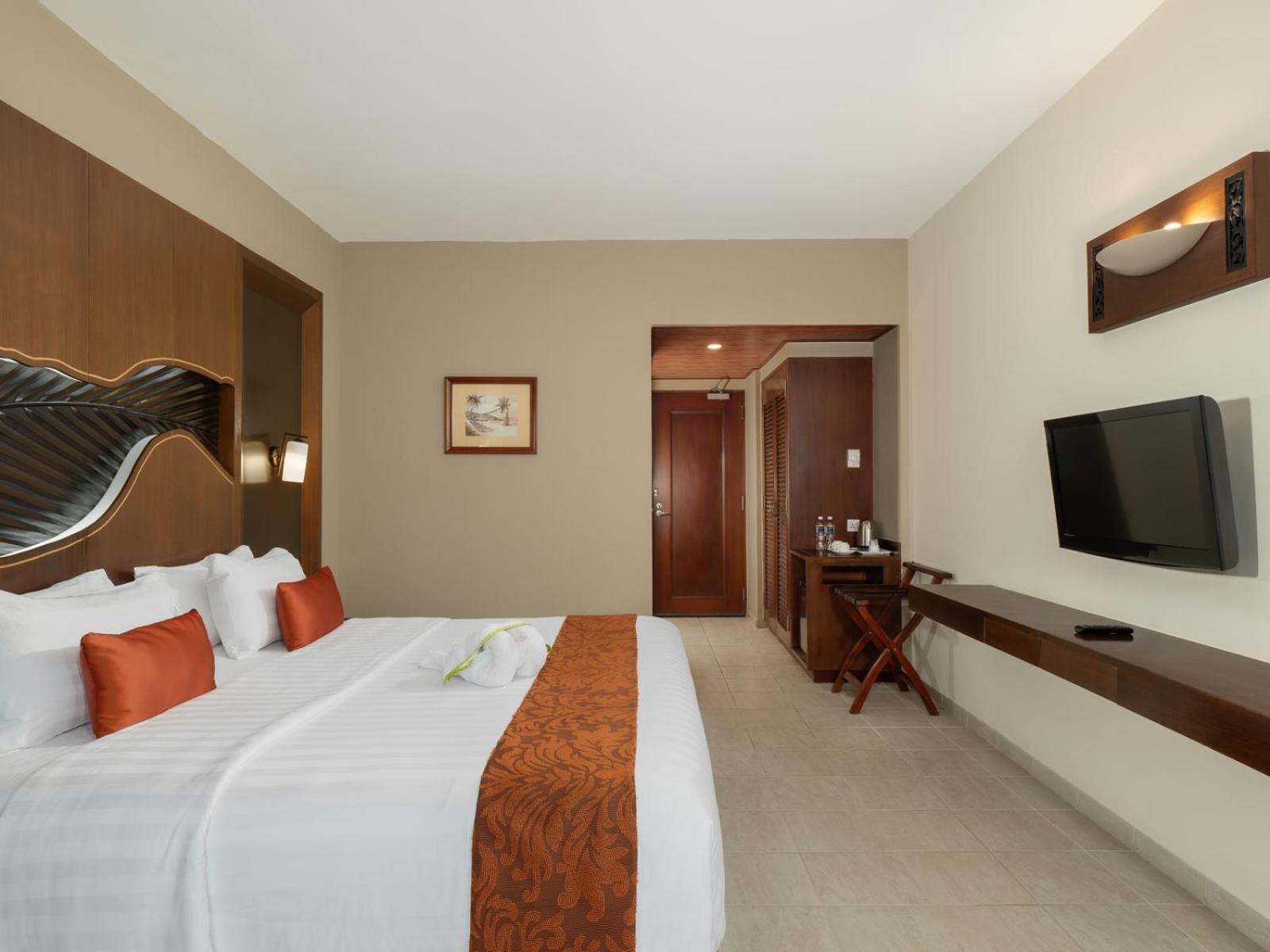 Nirwana Resort Hotel Lagoi Bagian luar foto